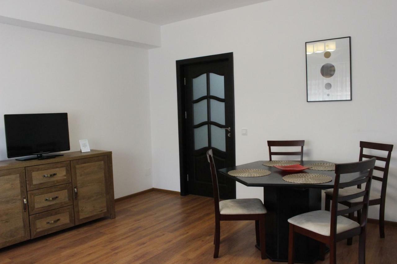 Still Apartament Крайова Экстерьер фото